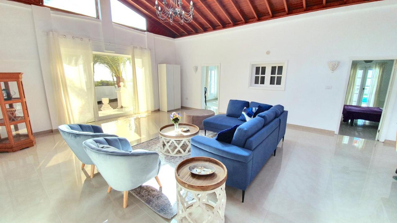 פלאיה בלנקה Stunning Sea View Villa With 6 Bedrooms & Heated Pool - Villa Renaissance מראה חיצוני תמונה