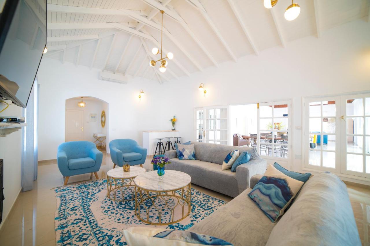 פלאיה בלנקה Stunning Sea View Villa With 6 Bedrooms & Heated Pool - Villa Renaissance מראה חיצוני תמונה